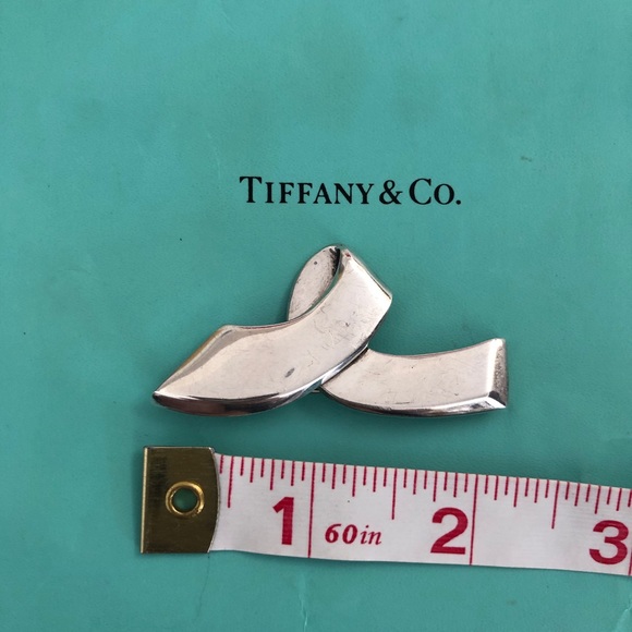 Tiffany & Co Paloma Picasso designed pin. Sterling silver. - Picture 2 of 6